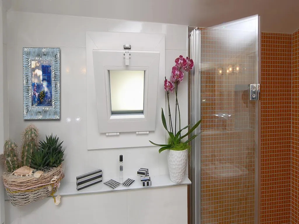 Hotel Casablanca Rimini 3*,